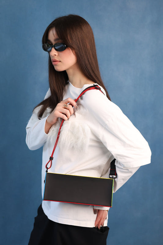 M.hip Versatility Bag XS baguette colored, leather bag product photo 2