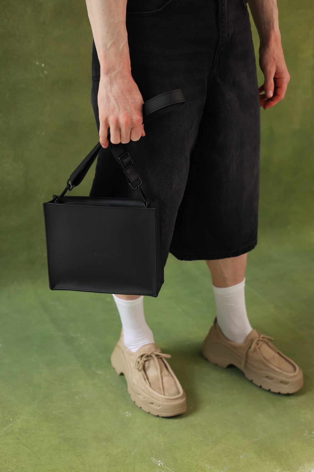 M.hip Versatility Bag S Total Black, leather bag product photo 4