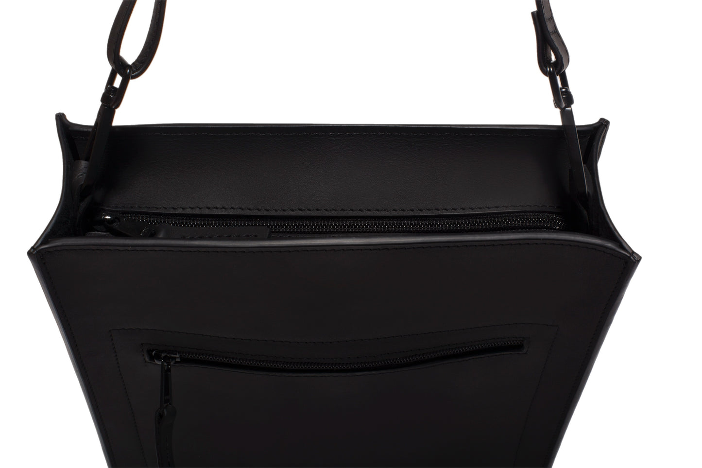 Versatility Bag M Total Black